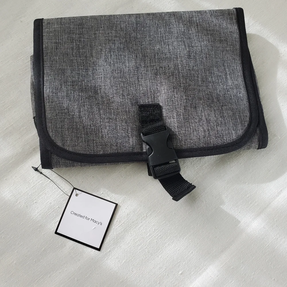 Macy's Hanging Travel Cosmetic Accessories Tote Nwt